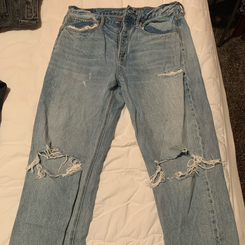 American eagle size 8 boyfriend jeans